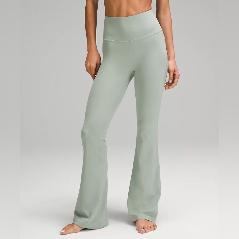 NWT-Lululemon Align Mini-Flare Pant*Regular - Size 2 - PLMC